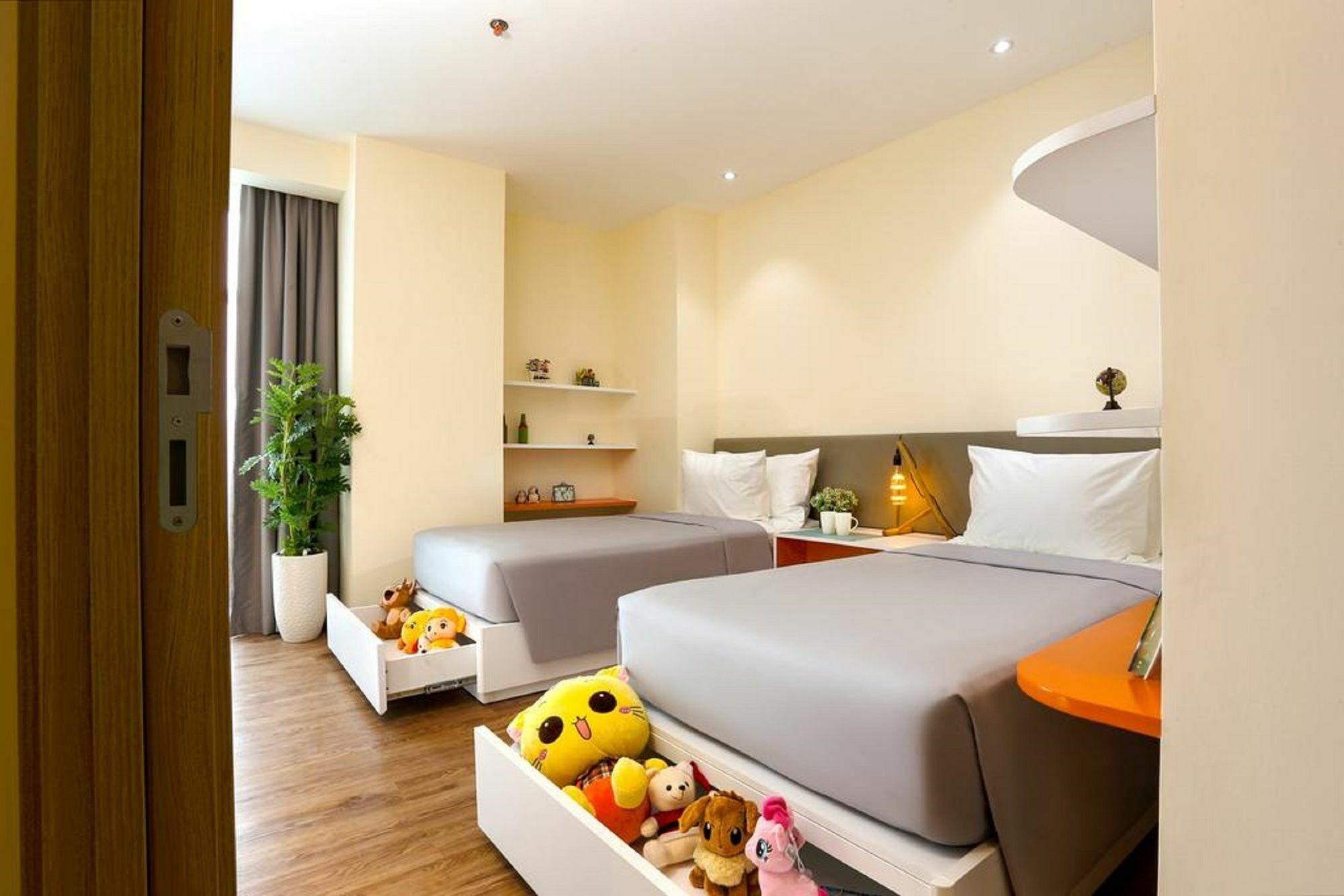 Atlantica Balcony Ocean View Serviced Apartment Nha Trang Extérieur photo